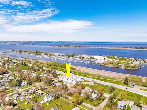 1606 E 2nd St, Superior, WI 54880