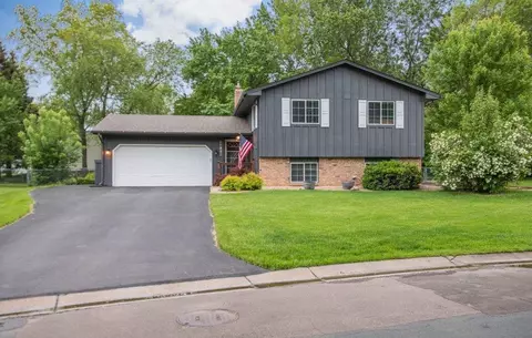 11931 99th Pl N, Maple Grove, MN 55369