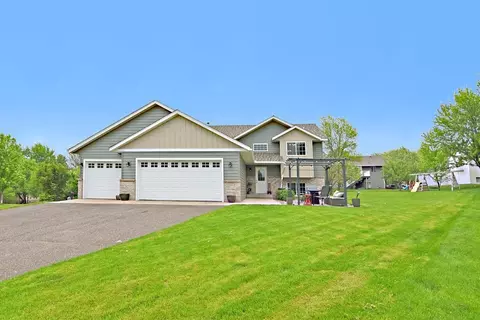 1223 Cary Ct, Saint Joseph, MN 56374