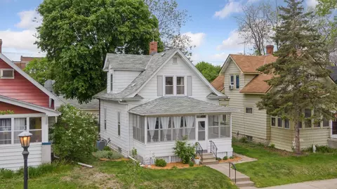 1415 Thomas Ave, Saint Paul, MN 55104