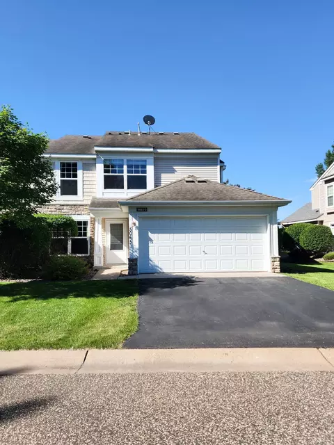 5065 149th St N #3, Hugo, MN 55038