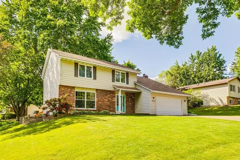 6906 Ideal Ave S, Cottage Grove, MN 55016