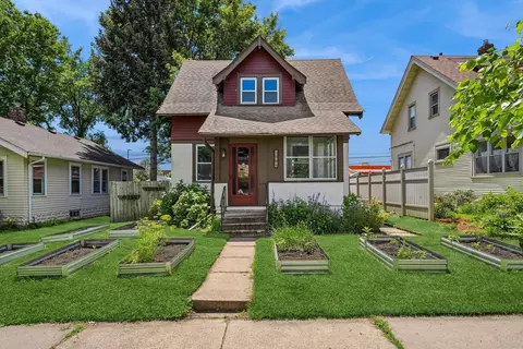 1064 Sherburne Ave, Saint Paul, MN 55104