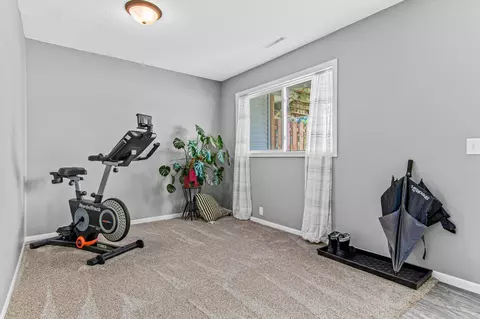 1884 Deer Hills Trl, Eagan, MN 55122 photo 29