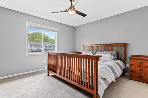 1884 Deer Hills Trl, Eagan, MN 55122 photo 19