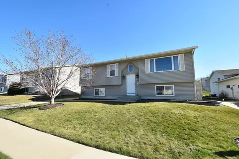 4908 Opal Ln NW, Rochester, MN 55901