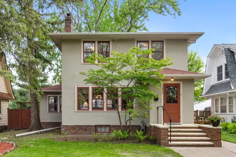 1892 Princeton Ave, Saint Paul, MN 55105