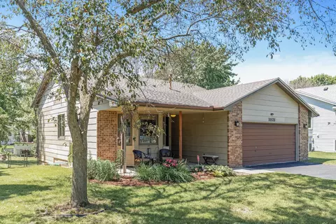 10526 National St NE, Circle Pines, MN 55014