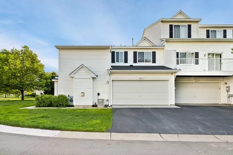3620 Abercrombie Ln, Stillwater, MN 55082