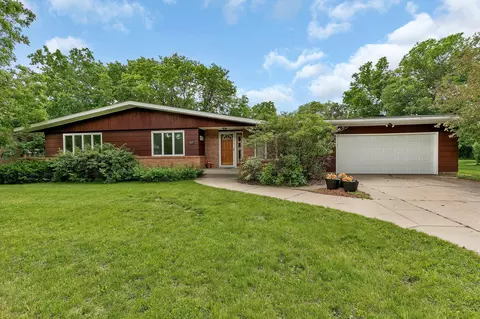 1204 13th St N, Saint Cloud, MN 56303