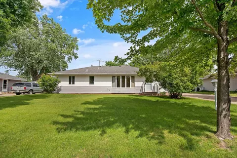 11127 Bittersweet St NW, Coon Rapids, MN 55433