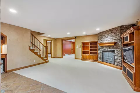 Living - 6904 Maple Ln, Horace, ND 58047 photo 13 of 14