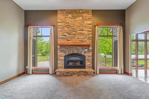 Living - 6904 Maple Ln, Horace, ND 58047 photo 5 of 14