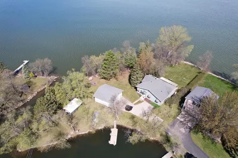27434 Blarney Trl, Battle Lake, MN 56515