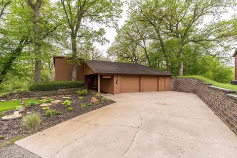 23492 Oakview Heights Dr, Fergus Falls, MN 56537