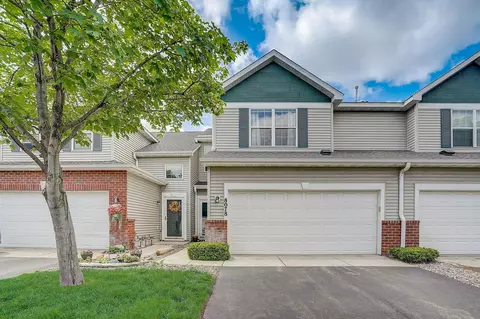 8078 Stratford Cir S, Shakopee, MN 55379