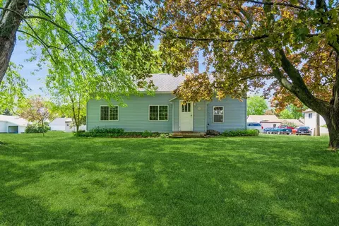 240 5th Ave SE, Milaca, MN 56353