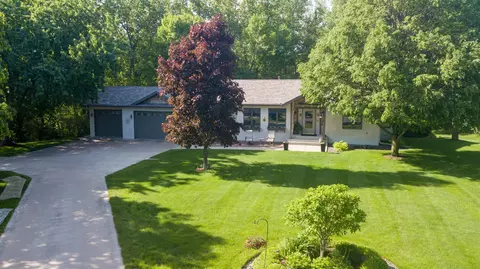 765 Eshton Ct SE, Cokato, MN 55321