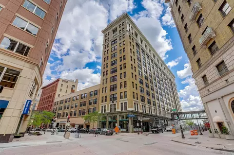 350 Saint Peter St #1007, Saint Paul, MN 55102