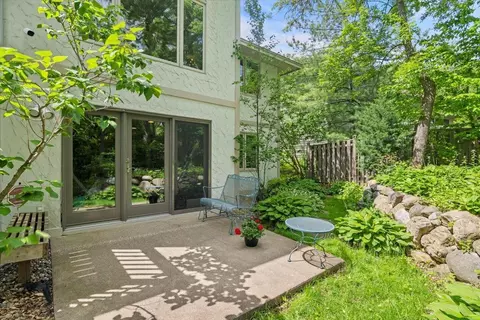 5550 Pineview Ln N, Plymouth, MN 55442 photo 38
