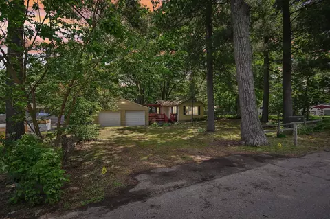 152 Laurel Rd, East Bethel, MN 55092