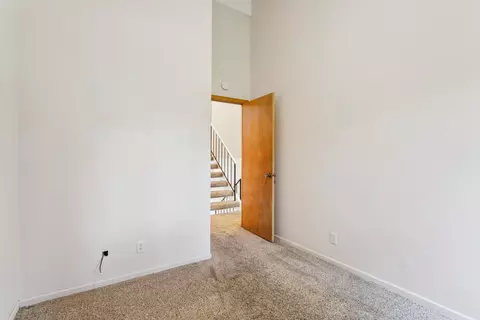 1744 Meadowlark Rd, Eagan, MN 55122 photo 15