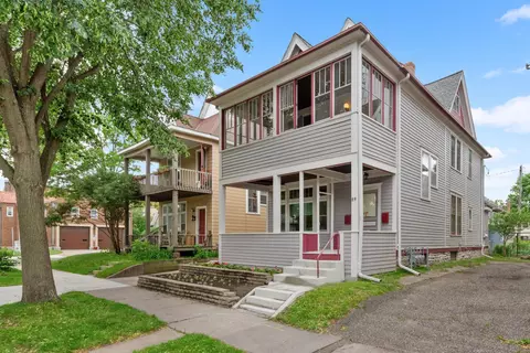 89 Victoria St N, Saint Paul, MN 55104