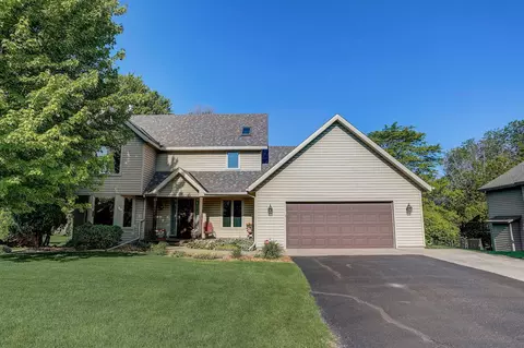 17443 Jasmine Ave, Lakeville, MN 55044