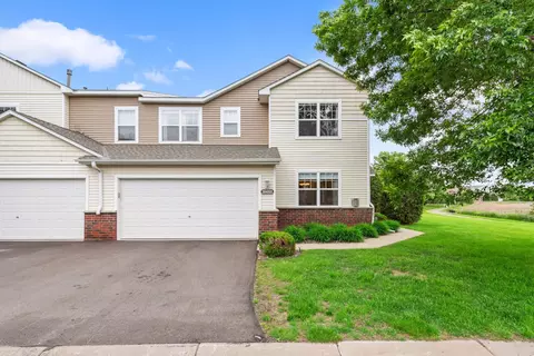 1648 White Pine Way #H, Carver, MN 55315