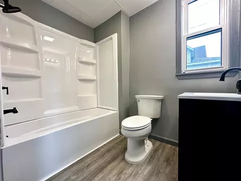 Bath - 1237 3rd Ave, Windom, MN 56101 photo 1 of 3