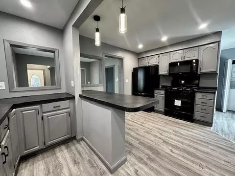 Kitchen - 1237 3rd Ave, Windom, MN 56101 photo 3 of 3