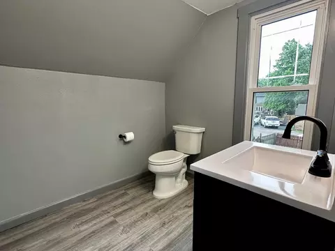 Bath - 1237 3rd Ave, Windom, MN 56101 photo 3 of 3