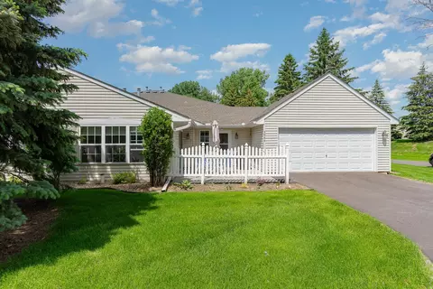 3064 Timberwood Ct #25, Eagan, MN 55121 photo 2