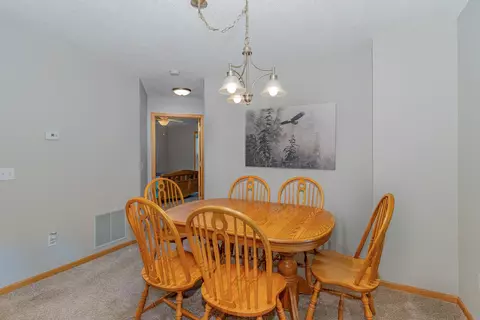3064 Timberwood Ct #25, Eagan, MN 55121 photo 8