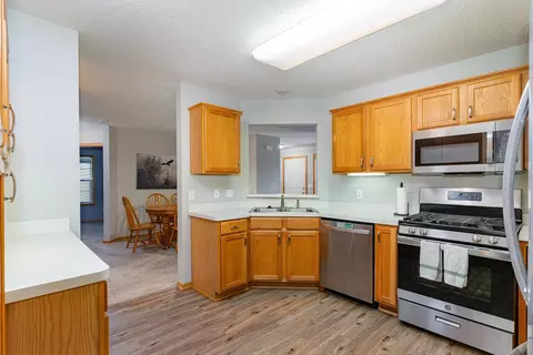 3064 Timberwood Ct #25, Eagan, MN 55121 photo 12