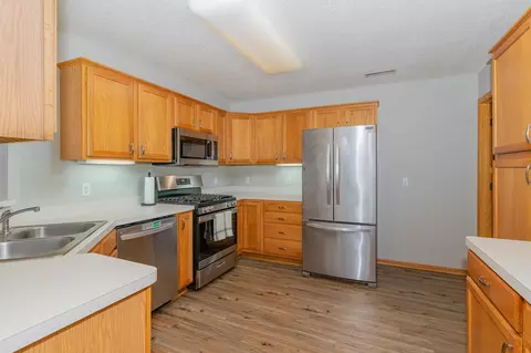 3064 Timberwood Ct #25, Eagan, MN 55121 photo 11