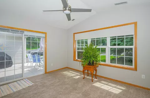 3064 Timberwood Ct #25, Eagan, MN 55121 photo 14