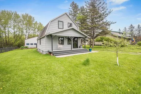 4221 E 1st St, Superior, WI 54880 photo 3