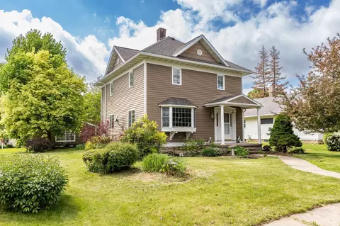 235 5th Ave SE, Harmony, MN 55939