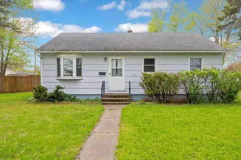 2902 E 4th St, Superior, WI 54880