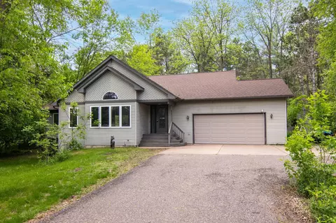 831 Oregon St, Saint Croix Falls, WI 54024