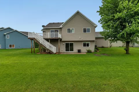 1217 Cory Ln, Saint Cloud, MN 56303 photo 3