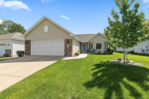 406 41st Ave S, Saint Cloud, MN 56301