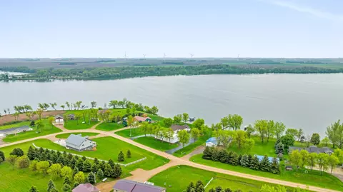 1541 Dickson Dr, Hendricks, MN 56136 photo 45