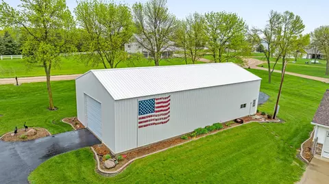 1541 Dickson Dr, Hendricks, MN 56136 photo 14
