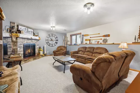 1541 Dickson Dr, Hendricks, MN 56136 photo 33