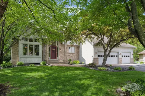 6227 Fernbrook Ln N, Maple Grove, MN 55311