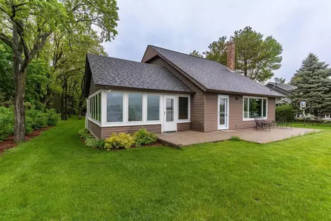 39062 Rokmar Trl, Battle Lake, MN 56515