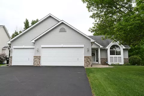 2390 Mathias Rd, Shakopee, MN 55379