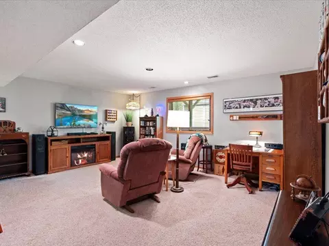 11743 Knotty Pine Dr, Baxter, MN 56425 photo 15